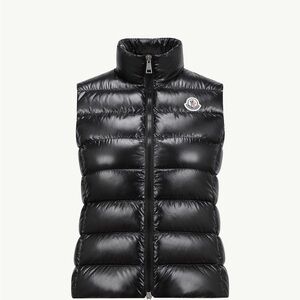 Moncler Ghany Vest Size 2 (medium)